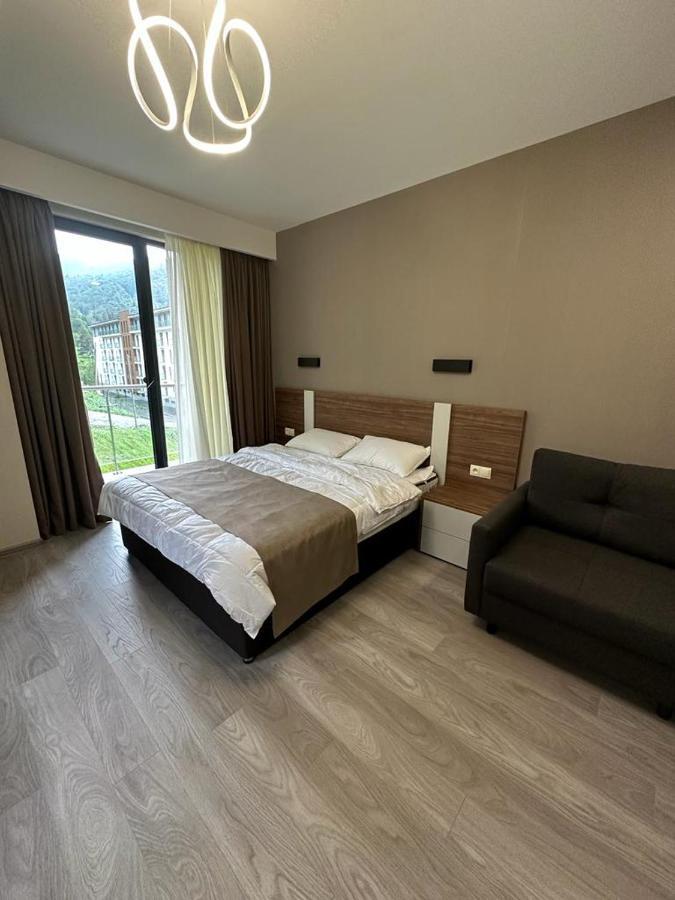 Crystal Wood 401
